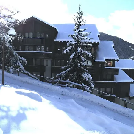 Confortable Pour 4 A Vallandry, Centre Station Et Pres Des Pistes - Fr-1-411-907 *