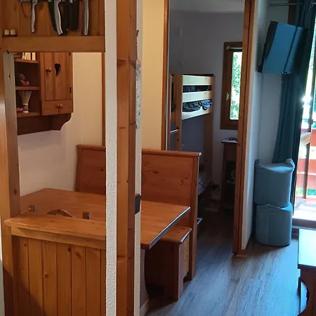 Confortable Pour 4 A Vallandry, Centre Station Et Pres Des Pistes - Fr-1-411-907 * Landry