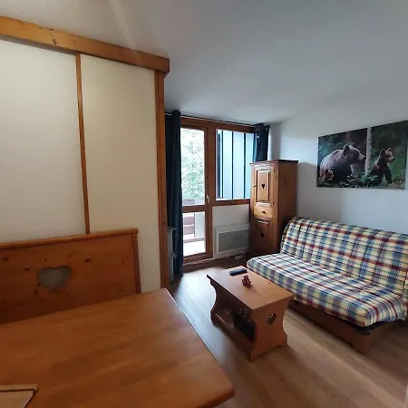 Confortable Pour 4 A Vallandry, Centre Station Et Pres Des Pistes - Fr-1-411-907 *